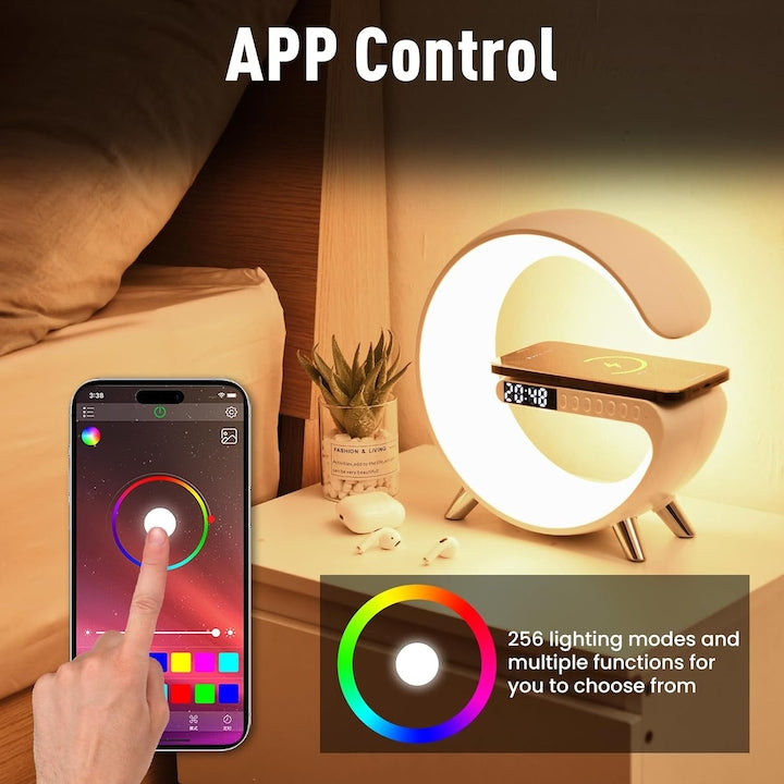 Incarcator Rapid Wireless 15W 4in1 SeveShop cu Ceas, Speaker, Lampa Smart LED RGB, Alarma Ceas cu Lumina de Trezire, Control Inteligent prin Aplicatie, Design Elegant si Compact, Compatibil Universal pentru iPhone, Samsung, Huawei, Alb Arctic